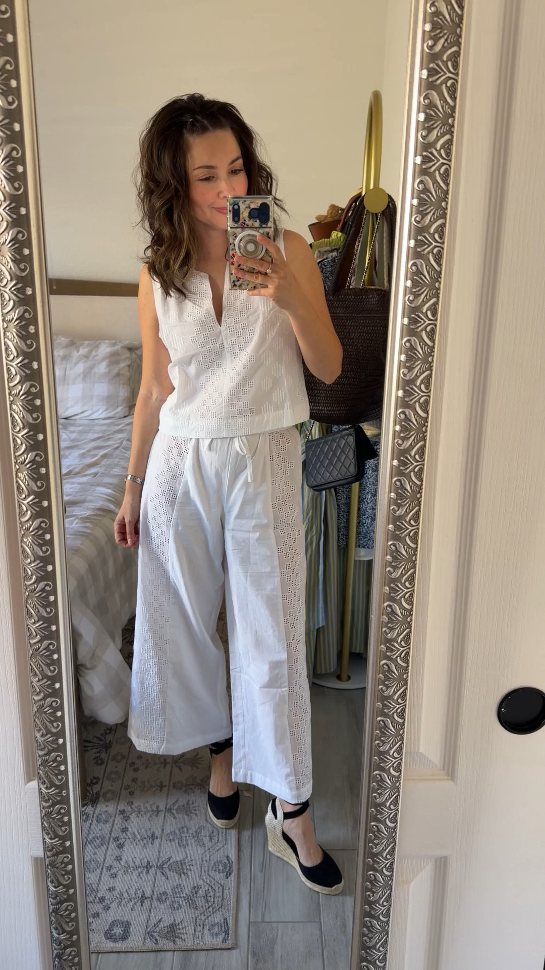 An easy spring set I’ll be wearing on repeat 🤍 lightweight, breathable, and actually flattering on a 5’2 frame. Styled with my go-to espadrilles for that effortless, pulled together feel.

Top XS 
Bottom XS 
Shoes tts

#LTKootd #LTKgrwm #LTKPetite
