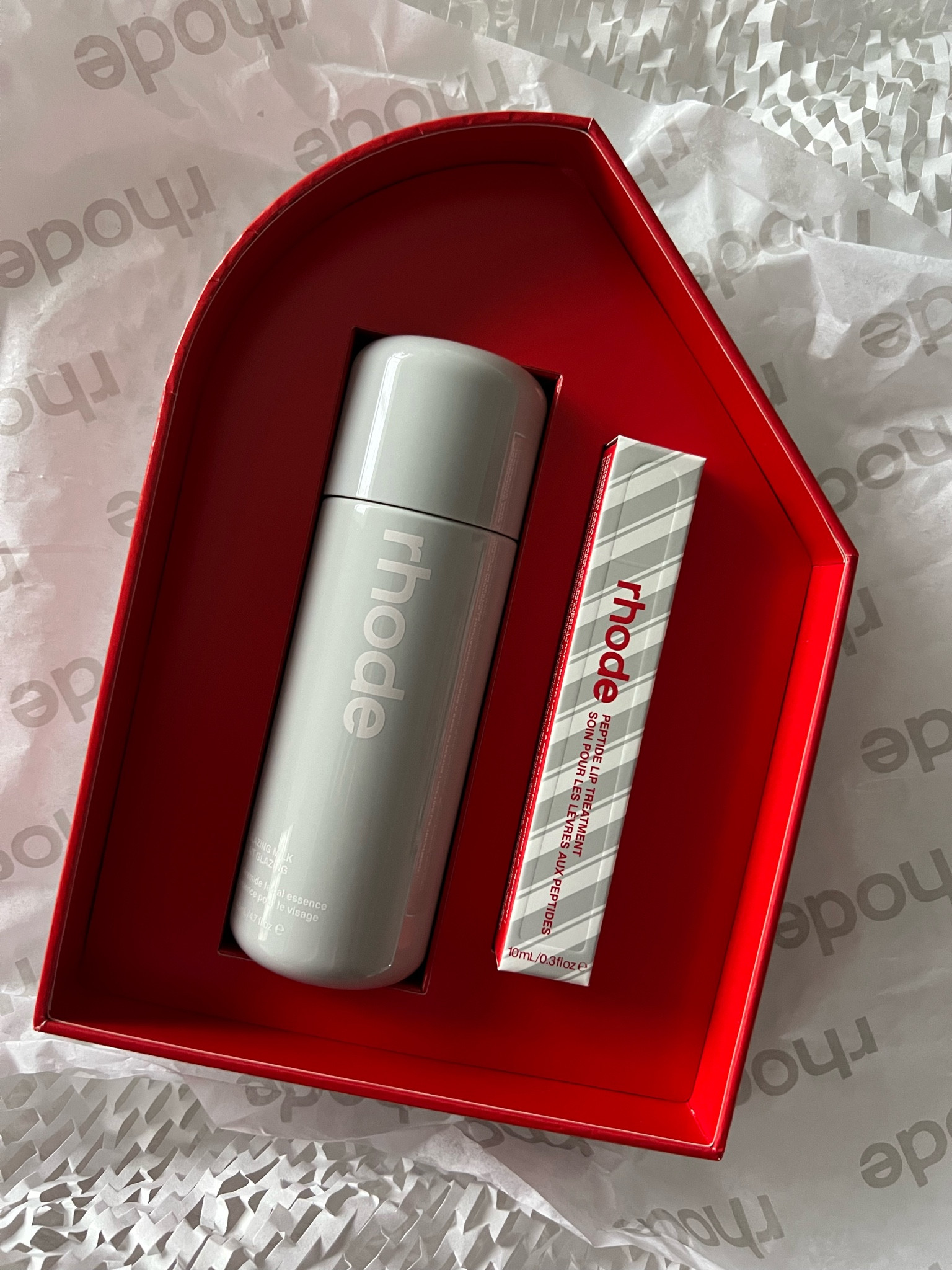 So excited for my Rhode Holiday Duo 🎁
Excited to finally try the glazing milk, I’ve heard such good things!!!

#LTKBeauty #LTKGiftGuide #LTKHoliday