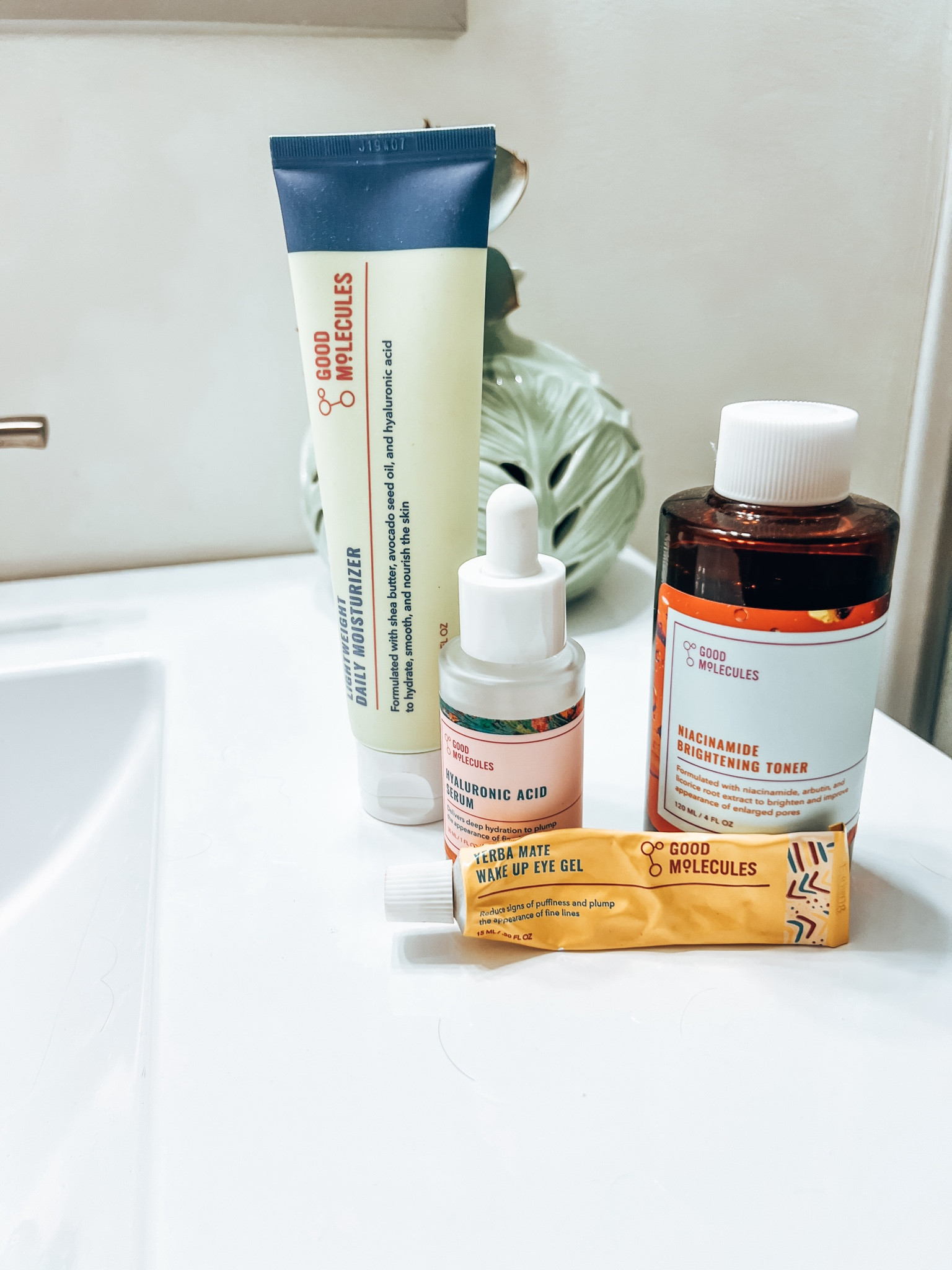 My holy grail skin routine 

#skincare 

#LTKBeauty