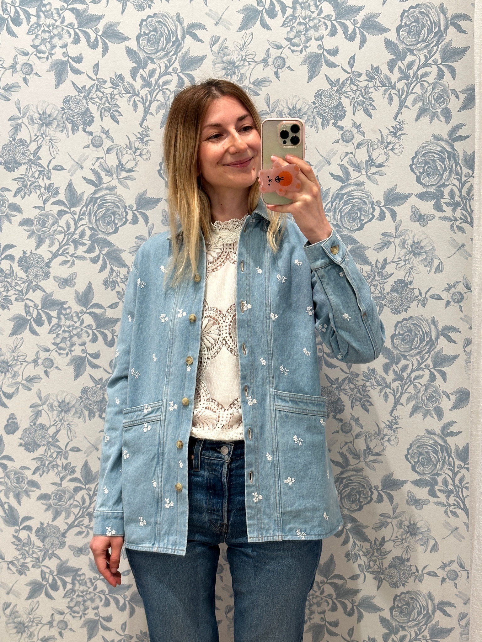 Beautiful flower embroidery denim jacket and lace top 