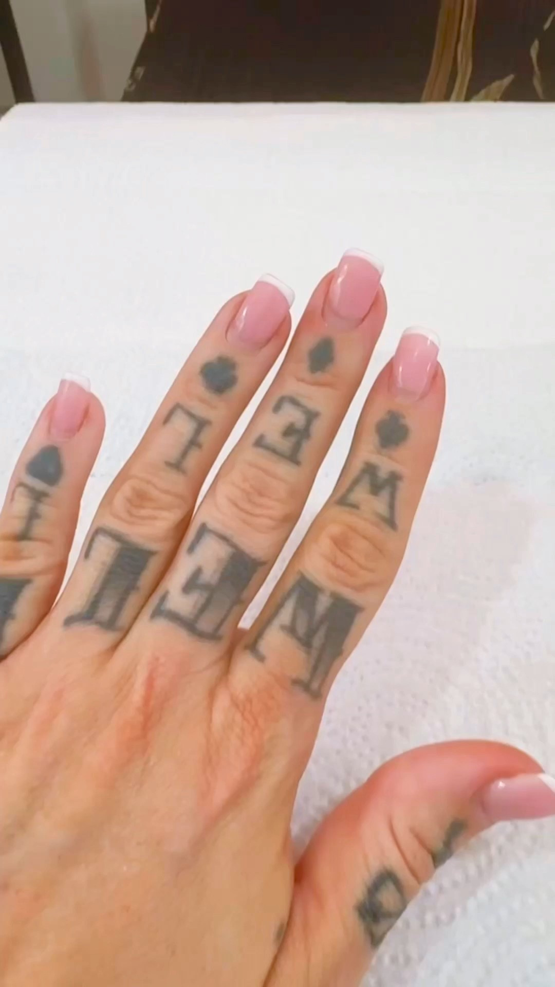 POV: your nail artist asks when you’re gonna stop being basic ✨💗 


Valentine’s Day nails 
Nail transformation 

#LTKValentine #LTKBeauty