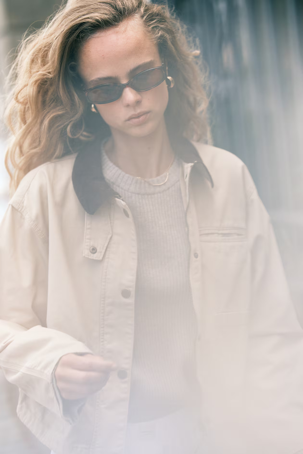 Corduroy-collar canvas jacket - Light beige - Ladies | H&M GB | H&M (UK, MY, IN, SG, PH, TW, HK)