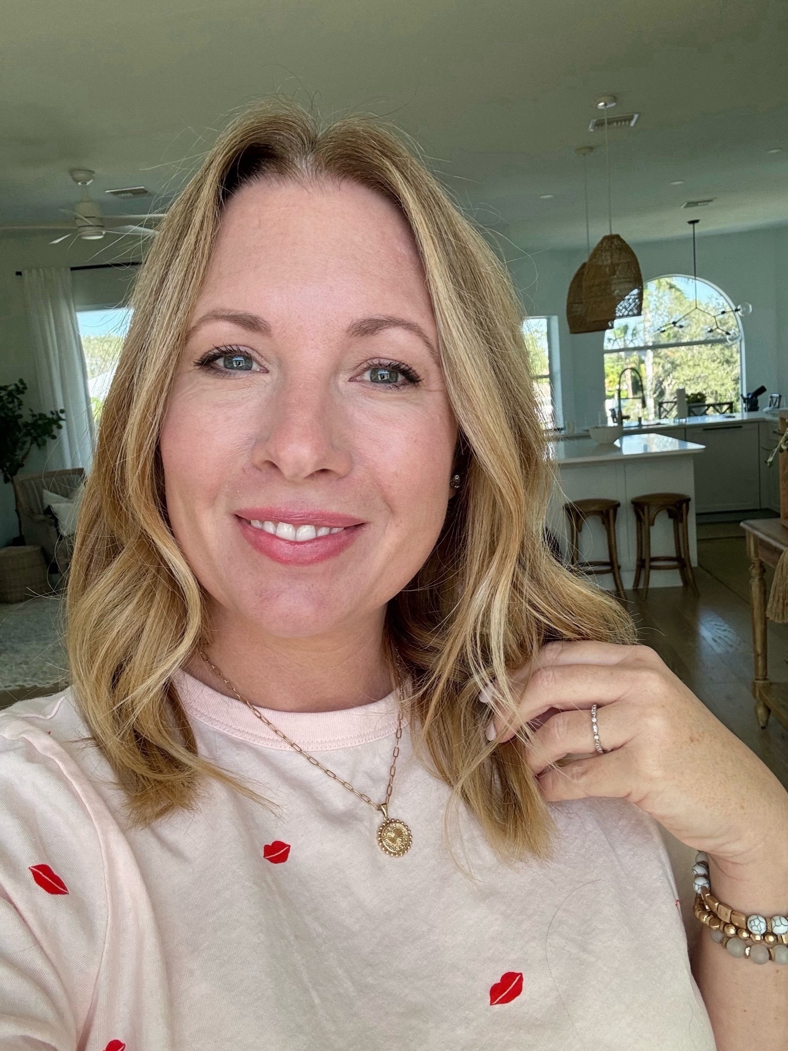 Kisses pink Valentines top. 💋 gold necklace is your initial or flip it  to a heart for Valentine’s Day. HOC summer. #valentinesputfit  #HOCsummer. Lipstick is 495

#LTKfindsunder50 #LTKstyletip #LTKSeasonal