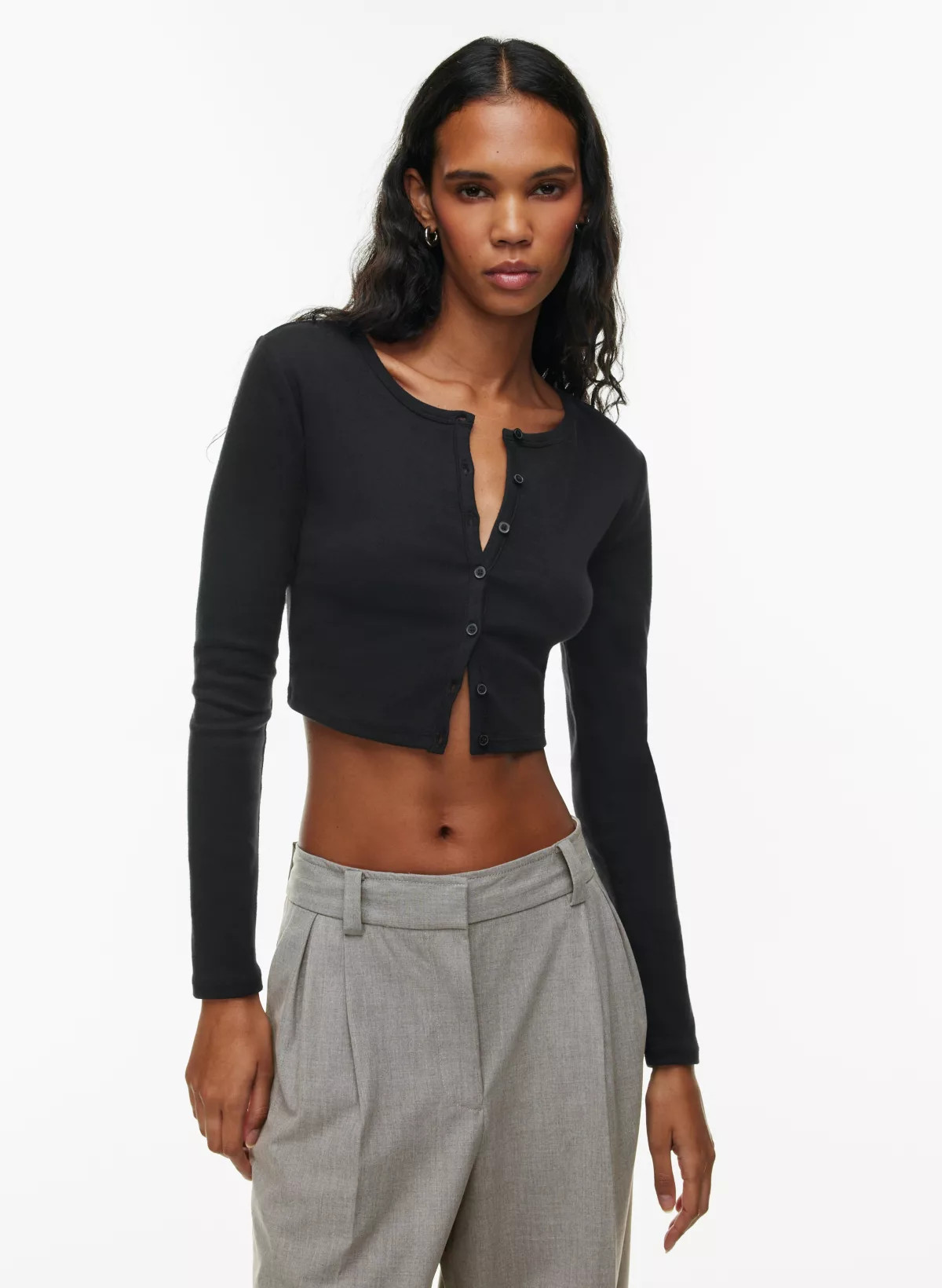 BESTHUG™ APPLE LONGSLEEVE | Aritzia