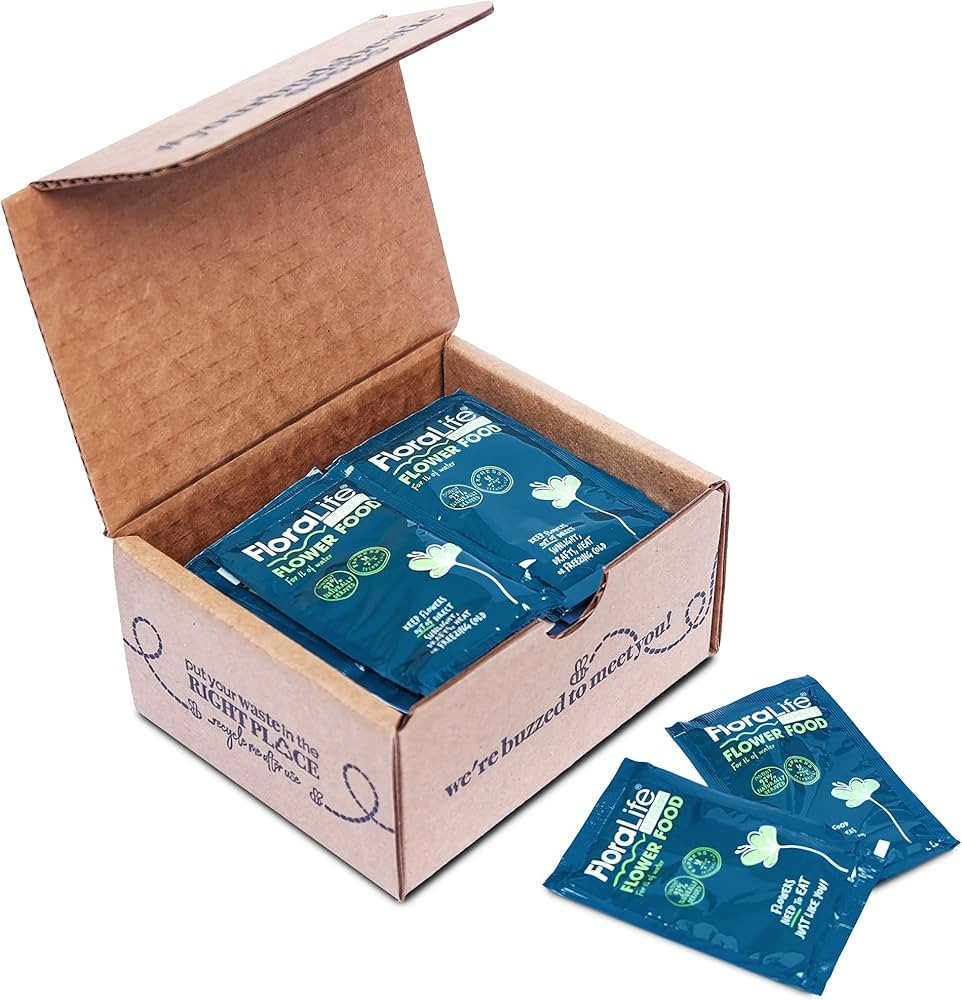 FloraLife Fresh-Cut Flower Food - Sachet Multi-Nutrient & Hydration Solution - 25 Packets | Amazon (US)