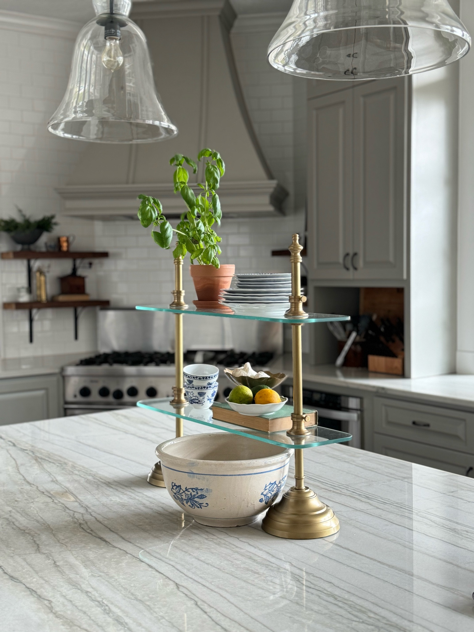 Isn’t this serving stand a beauty!?!?She is my favorite new addition to our kitchen, along with all the blue & white china that I thrifted. 

#LTKhome
