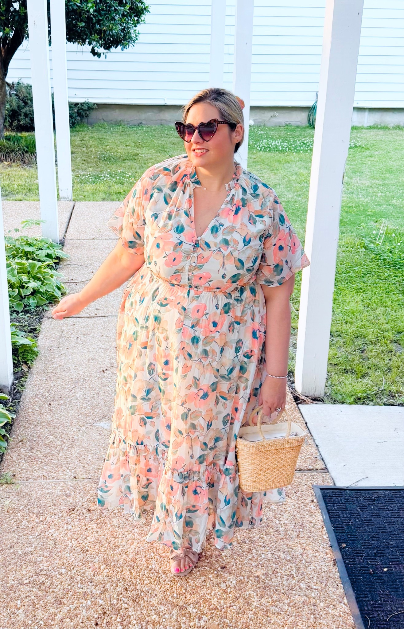 Feeling feminine on a Friday night in this gorgeous watercolor floral dress. I am wearing a size 18. 

#LTKPlusSize #LTKmomlife #LTKootd