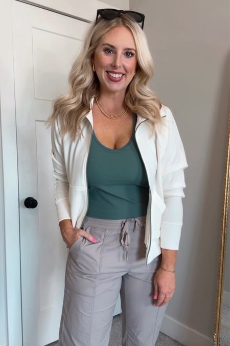 Outfit of the day, basketball outfit, sports mom outfit, Walmart fashion, Walmart outfit, Avia, ribbed bra top, activewear pants, athleisure 

M in jacket & pants 
L in ribbed bra top 


#LTKfindsunder50 #LTKSeasonal #LTKstyletip