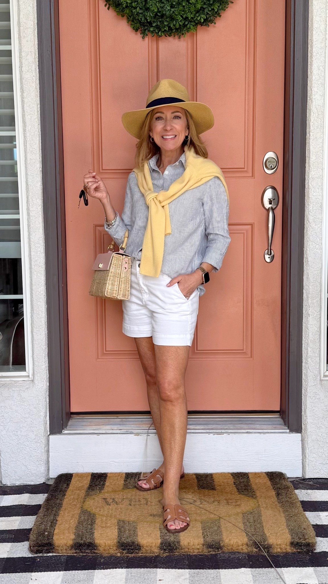 Heading out to get my hair colored means it’s a hat kind of a day. Time to cover those grays. 



#LTKStyleTip #LTKPetite #LTKFindsUnder50