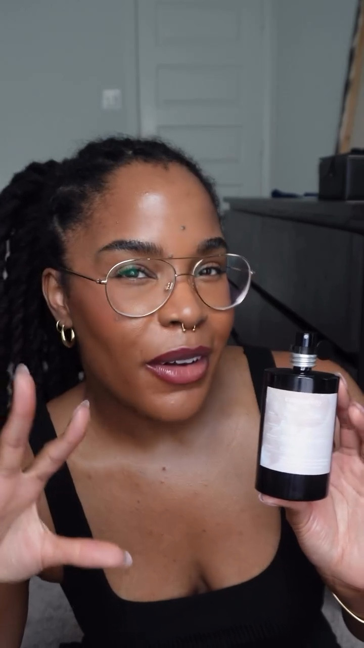 The perfect milky fragrance for fall | Commodity Milk Orchid Perfume 🥛🪵

I’m in love with this dreamy, lightly floral, lactonic scent! I keep intentionally smelling myself all day long as the scent changes and love every minute of it. I’m very pleased with this addition to my fragrance collection!

#LTKBeauty