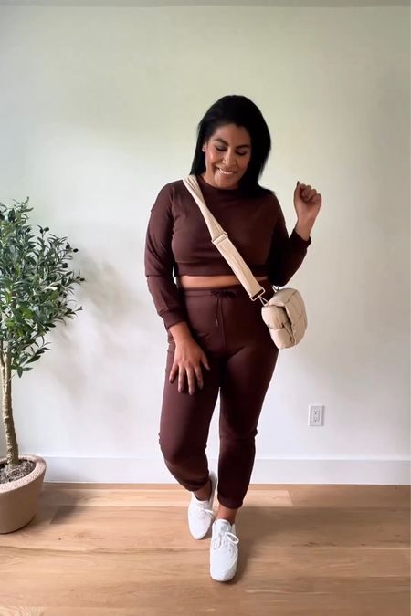 Curvy girl friendly lounge set 
Set- size XL


Midsize fashion, fall, amazon fashion, loungewear 

#LTKSeasonal #LTKunder50 #LTKmidsize