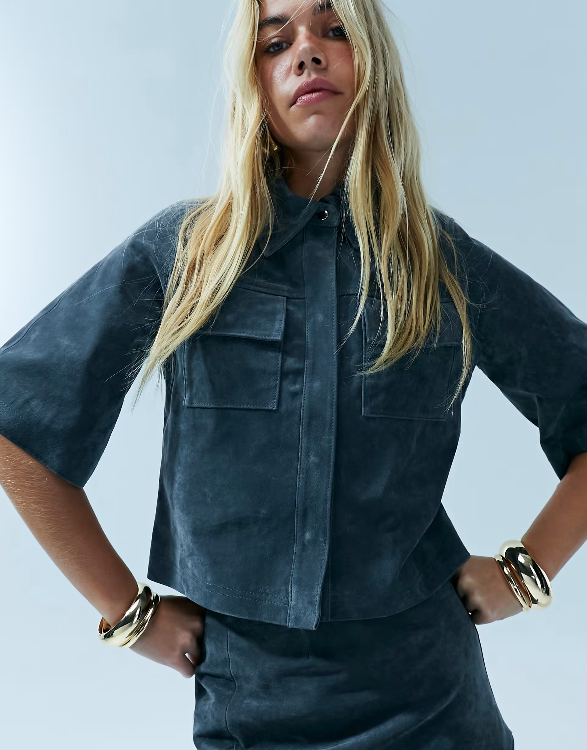 ASOS DESIGN Curve 4-pack bangle bracelets in mixed design in gold tone | ASOS | ASOS (Global)