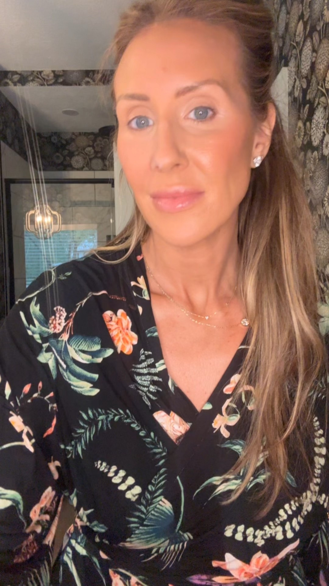 Makeup today 

#LTKOver40 #LTKFindsUnder50 #LTKBeauty