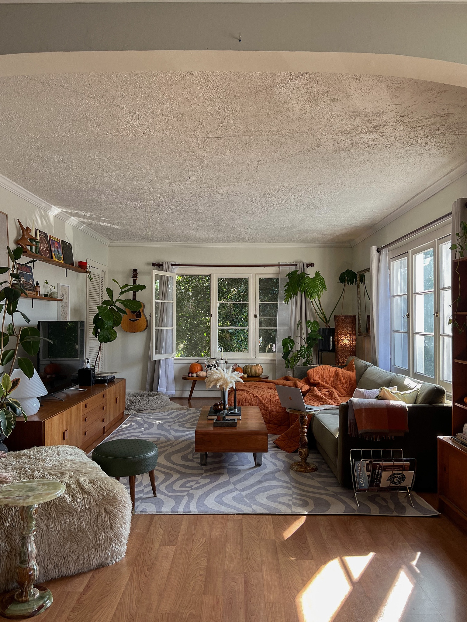 Living room links

#LTKstyletip #LTKhome