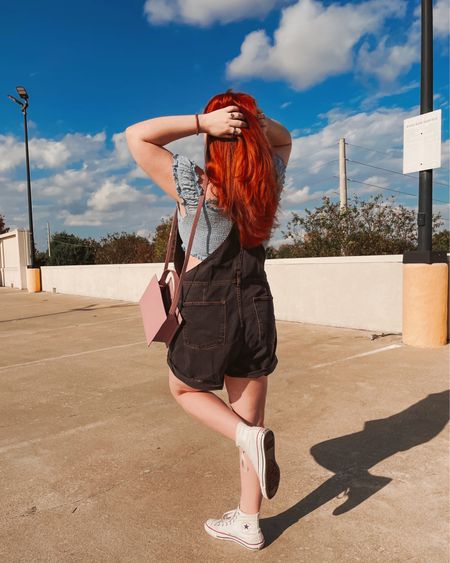 My new favorite overalls and I wish I hadn’t waited so long to take the plunge 😩


Styled with off the shoulder crop top and white converse 🫶🏻 





#LTKstyletip #LTKfindsunder100 #LTKmidsize