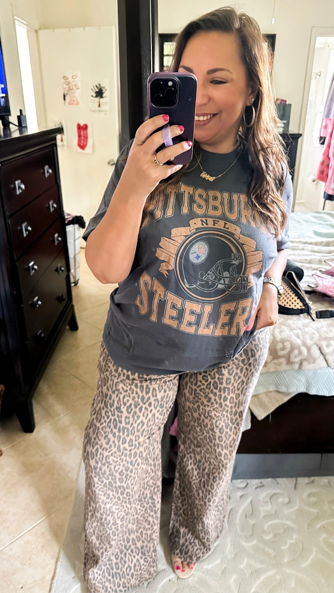 • tee - Abercrombie & Fitch (new styles linked)
• jeans - Wit & Wisdom
• shoes - Target
• earrings - Electric Picks 