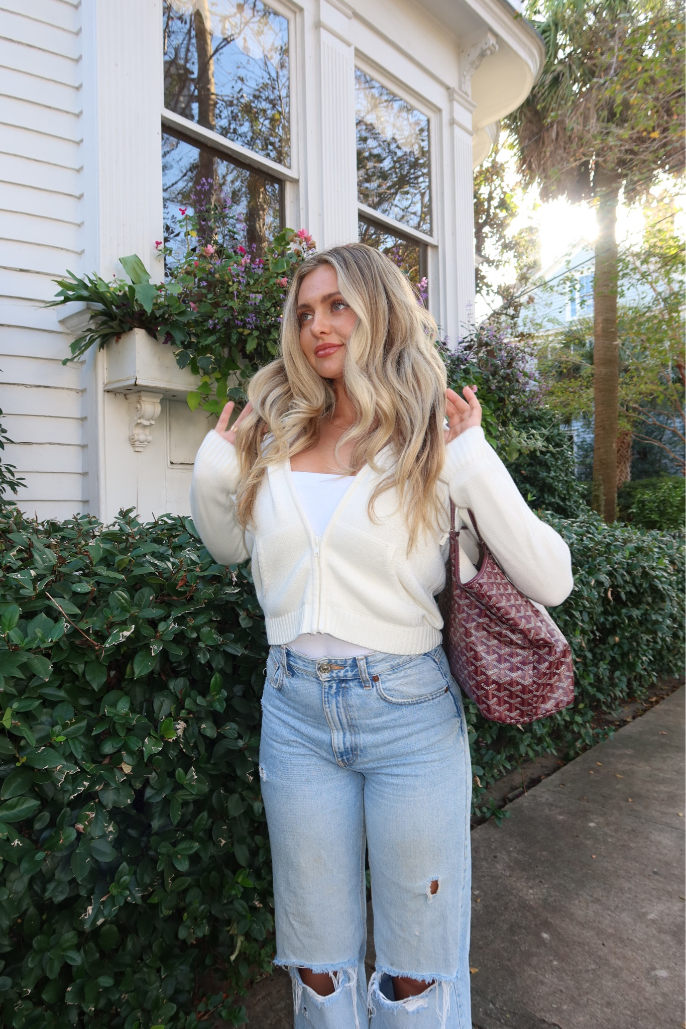 I couldn’t find my exact one from Brandy Melville but I did link similar 🔗🫶🏼

#LTKGiftGuide #LTKSeasonal #LTKFindsUnder50
