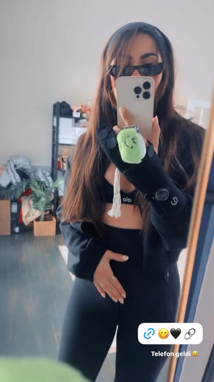 @Alo Yoga @ltk 

#LTKfitnessgoals #LTKActive #LTKdayinmylife