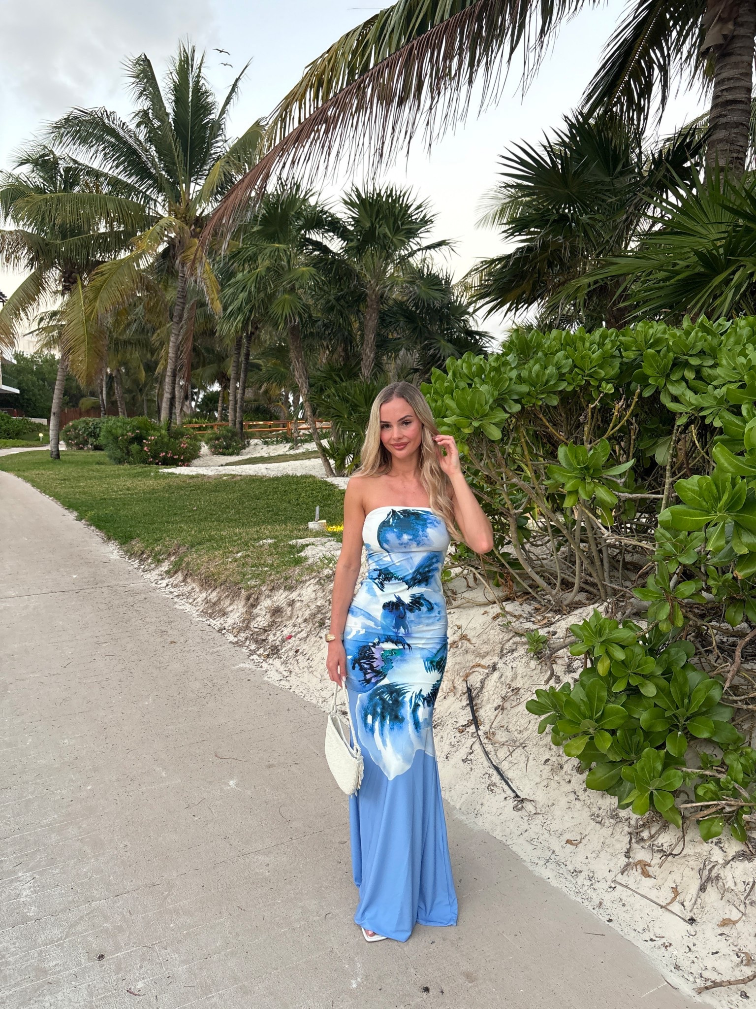 one of my favourite things about holidays : the perfect excuse to get dressed up every night and shop for dreaamy dresses ☁️ 

I went for the white/blue girlies!! How pretty is the print 🥹 I’m obsessedddddd. Thankyou for all your suggestions! 🫶🏻🫶🏻🫶🏻🫶🏻

#holidaydress #holidayoutfit #weddingguestdress #maxidress #dressb

#LTKuk #LTKluxury #LTKdresses