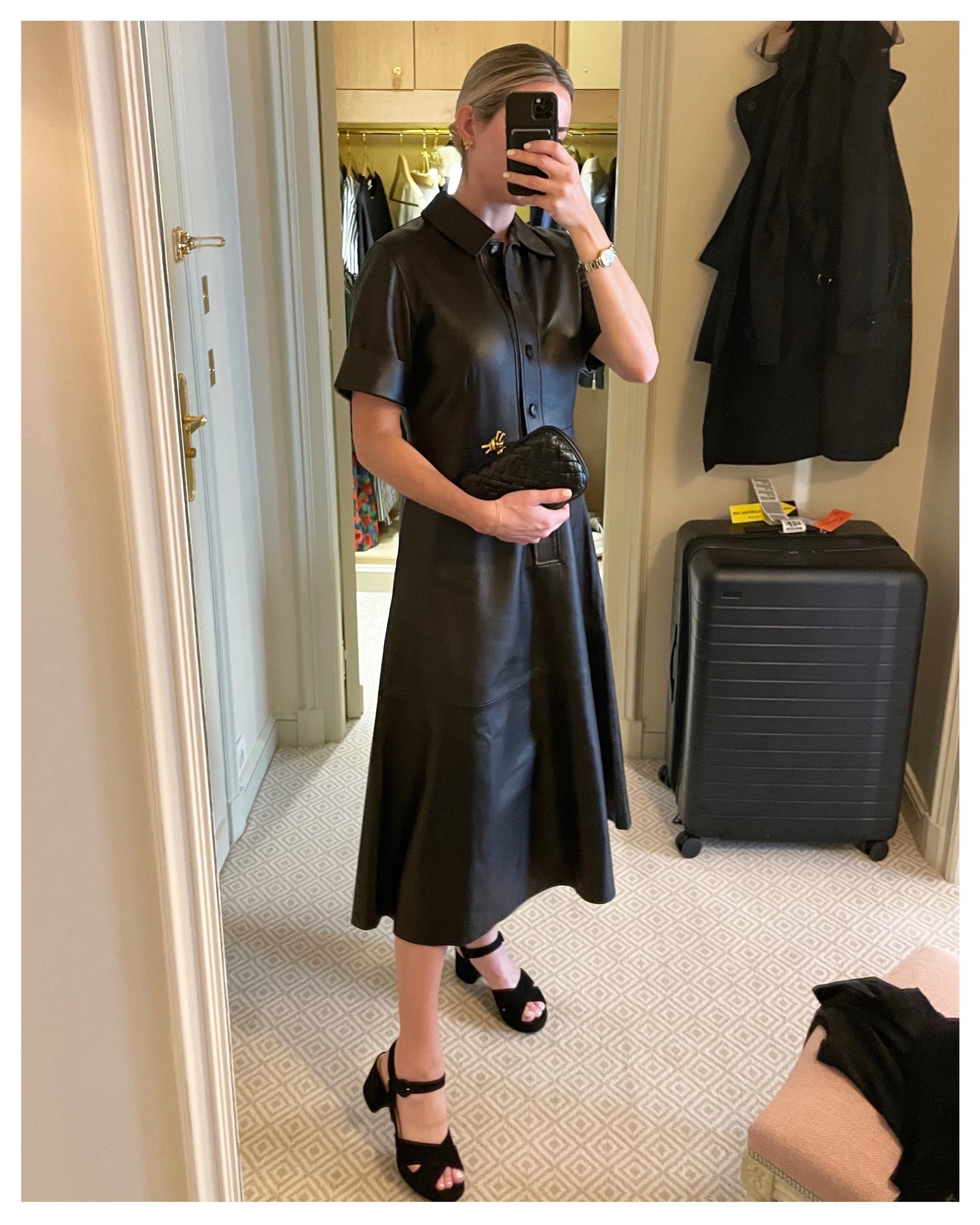 One Friday in France 🤍

#LTKSeasonal #LTKshoecrush #LTKFind