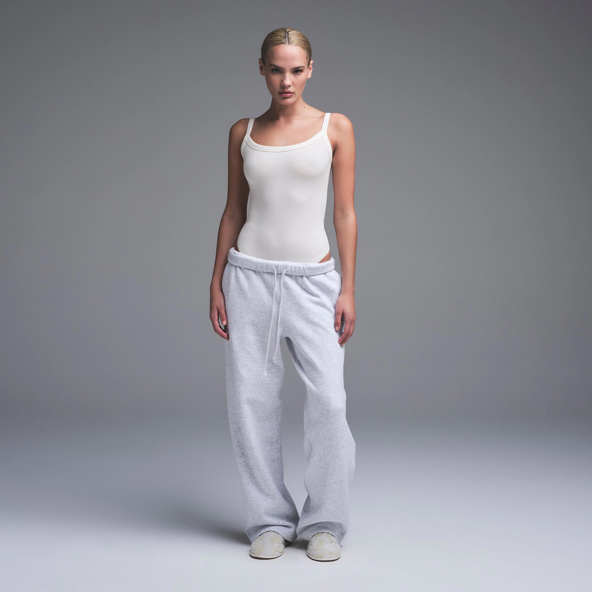 SCOOP NECK BODYSUIT | SKIMS (US)