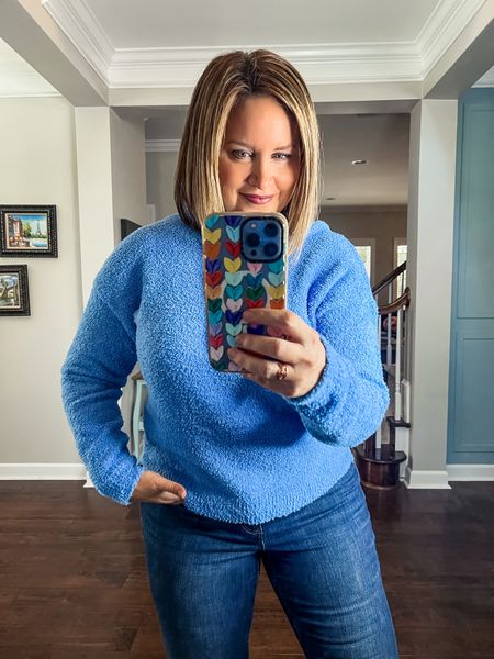 Cozy hooded sweater from Walmart - so soft and true to size (in a medium)

Target jeans - true to size 

Walmart fall fashion 

#LTKsalealert #LTKstyletip #LTKunder50