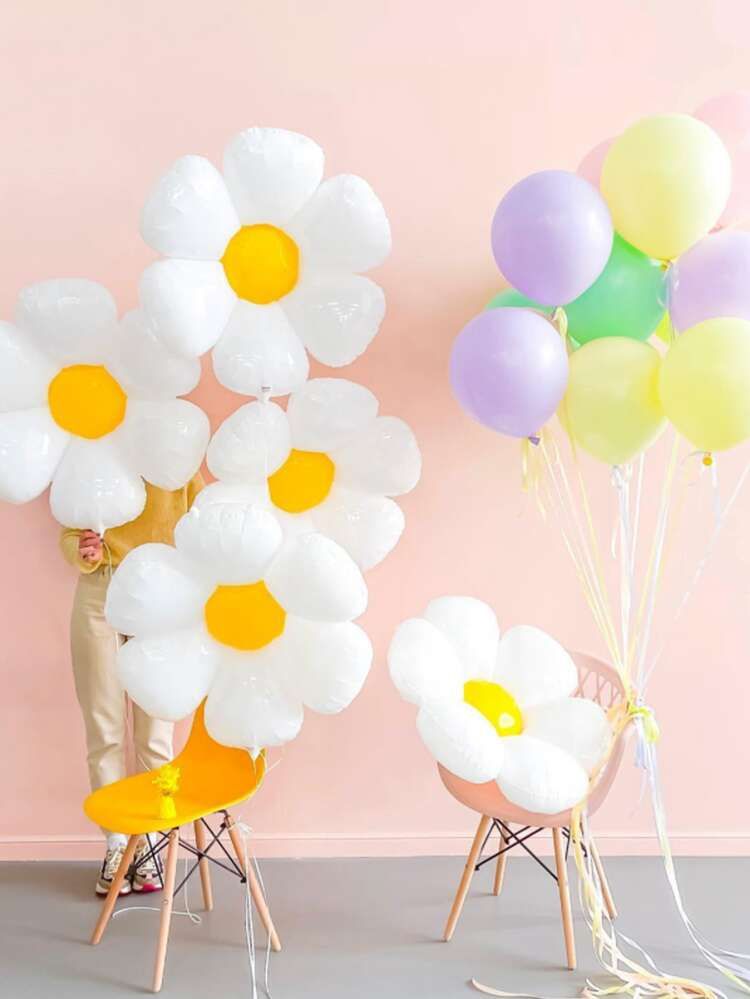 2pcs Flower Shaped Balloon | SHEIN