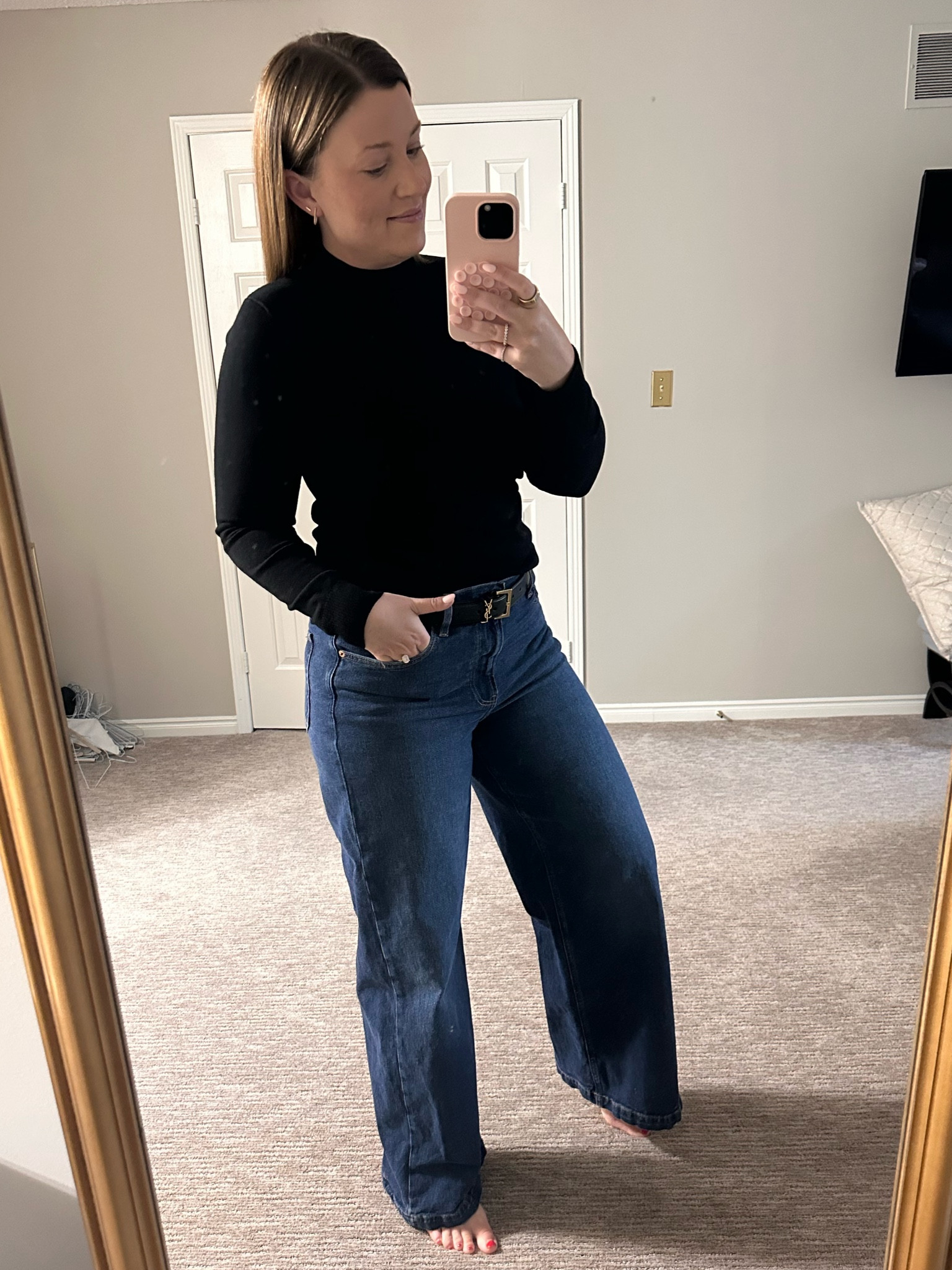 The wide leg, jeans and business casual fit you’ve been looking for! 

#LTKfindsunder100 #LTKSeasonal #LTKstyletip