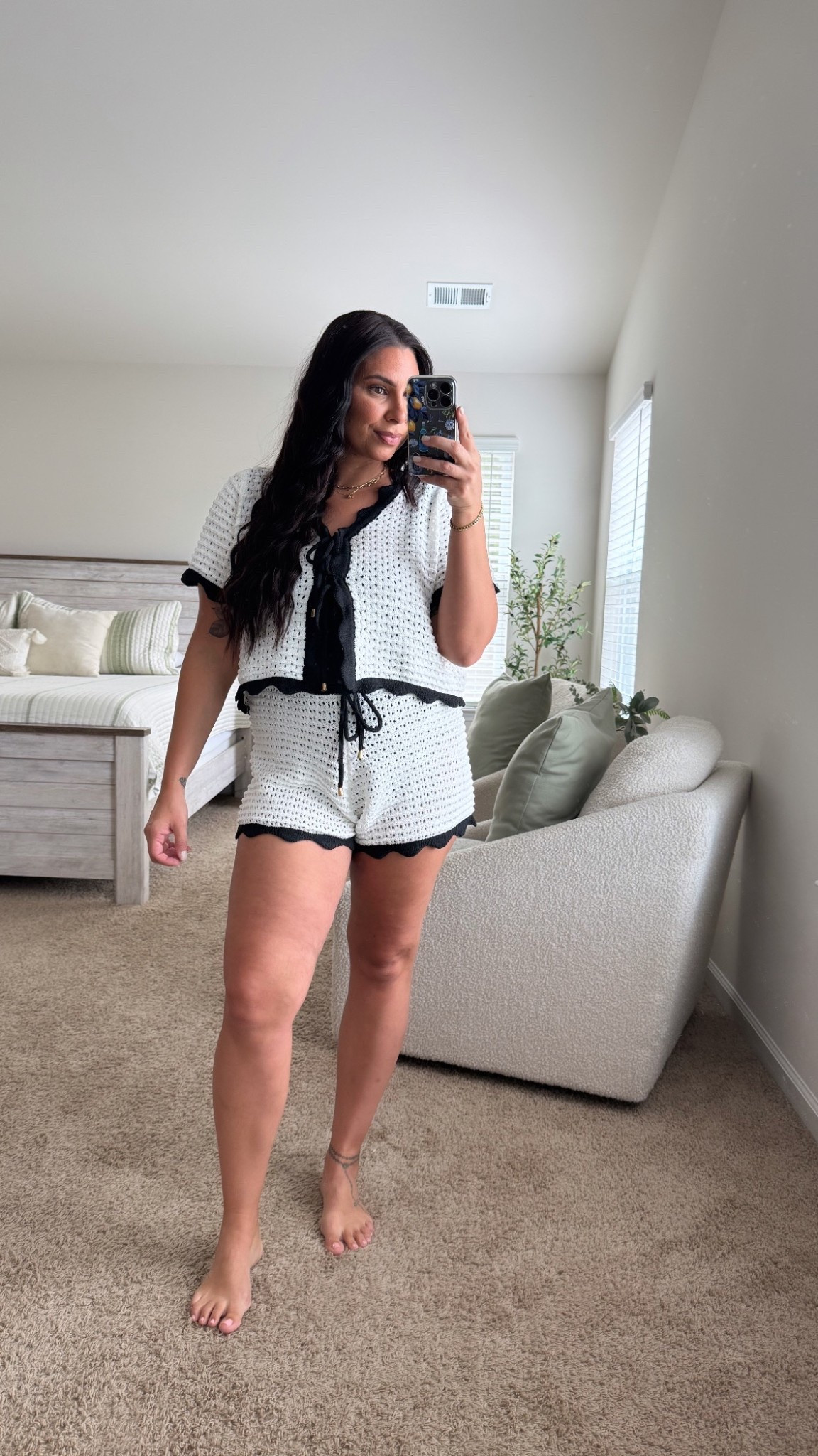 This two piece set looks designer and is amazon quality! 