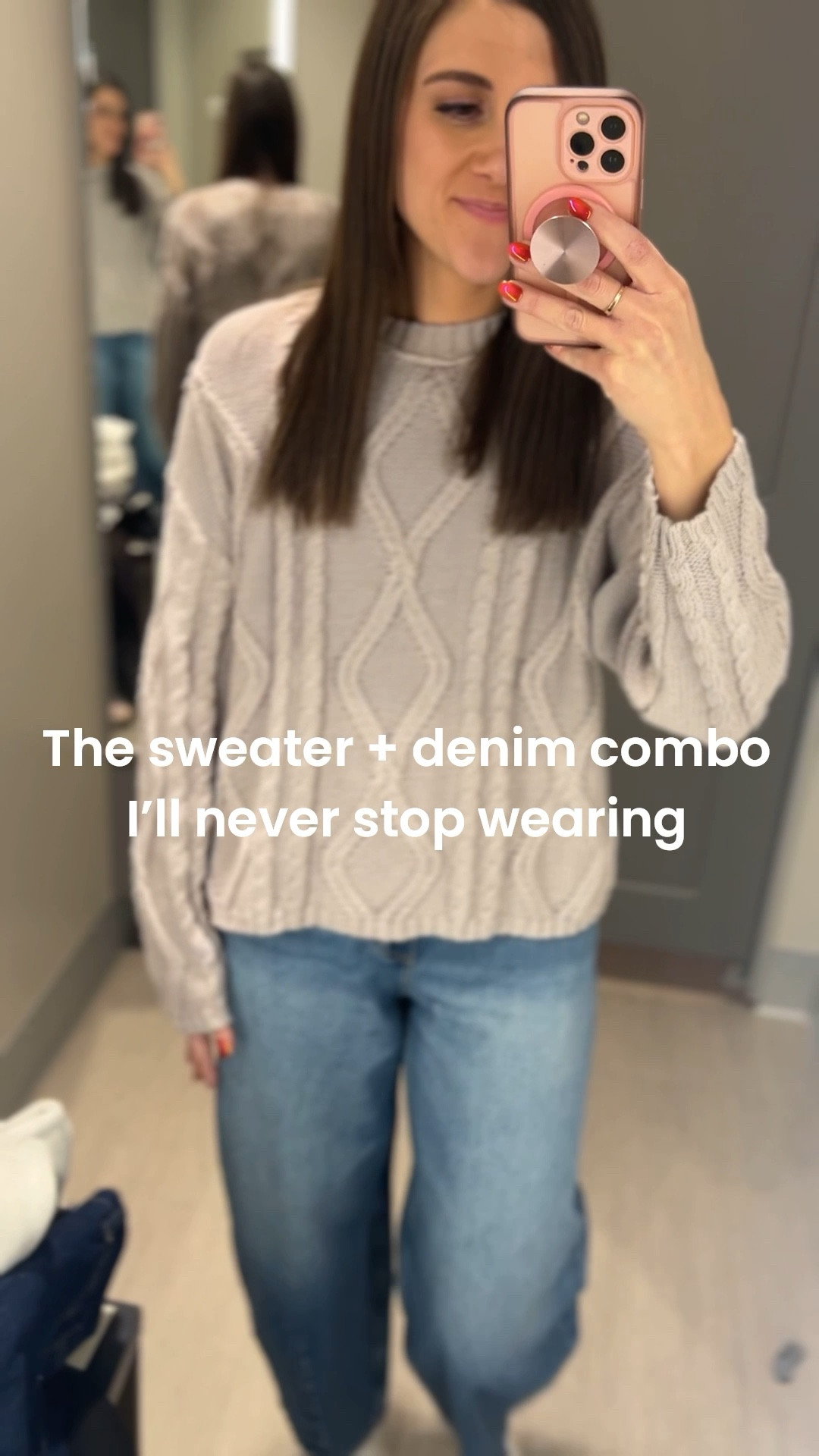 Cozy, but still cute!!!! Love these barrel jeans and sweater combo. I’m obsessed!!! 

#LTKFindsUnder50 #LTKootd #LTKmomlife