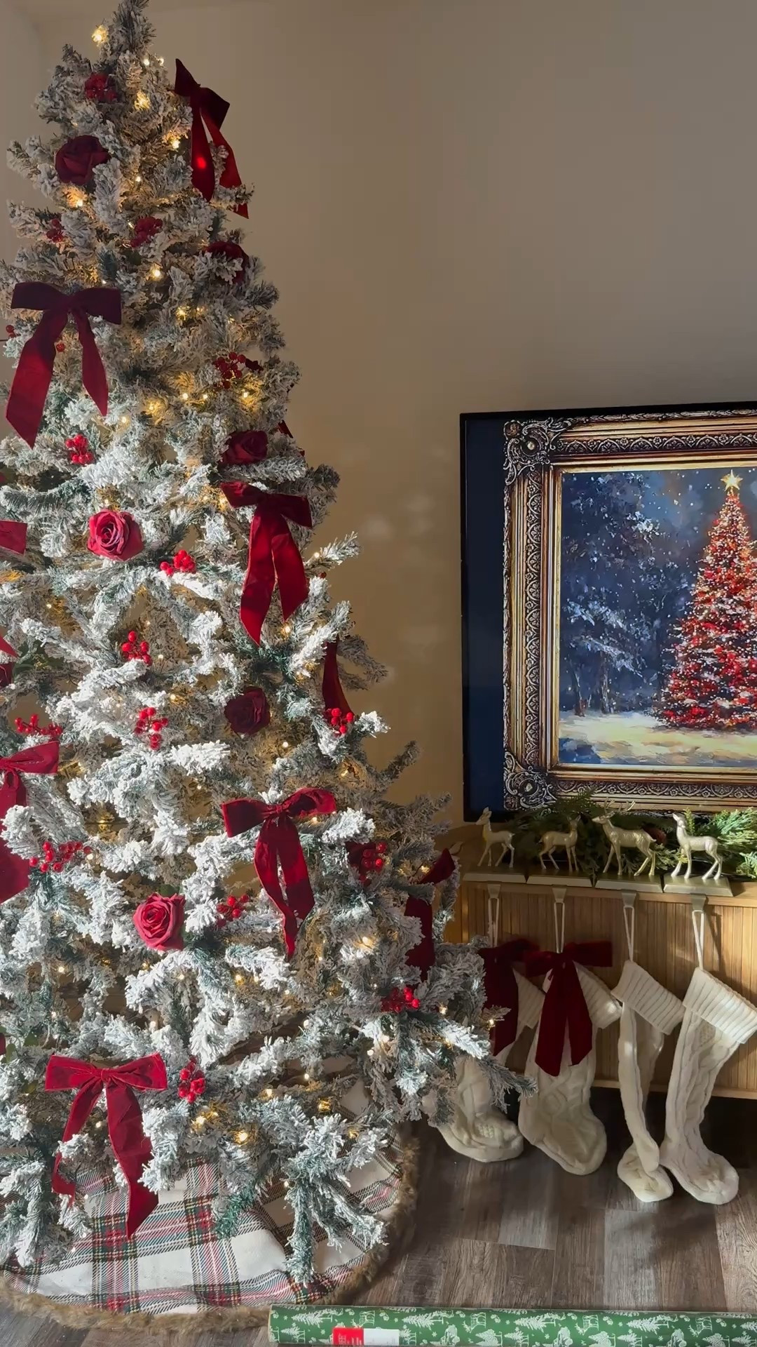 Christmas decor, tree, decorate, holiday 

#LTKSeasonal #LTKHoliday