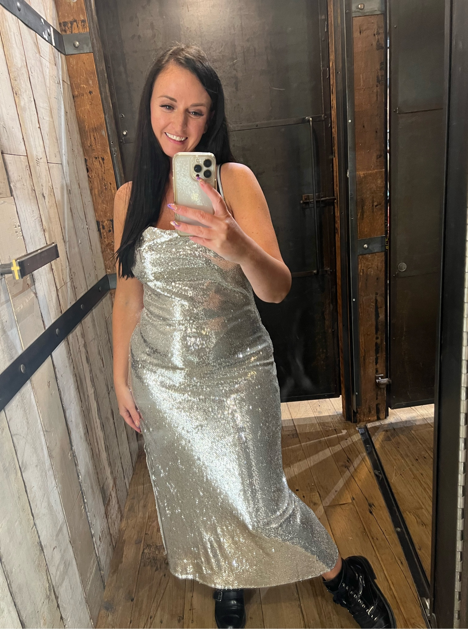 Sparkle ✨ 

https://rstyle.me/cz-n/gz5h9ddfr97

#LTKHoliday #LTKSeasonal #LTKunder100