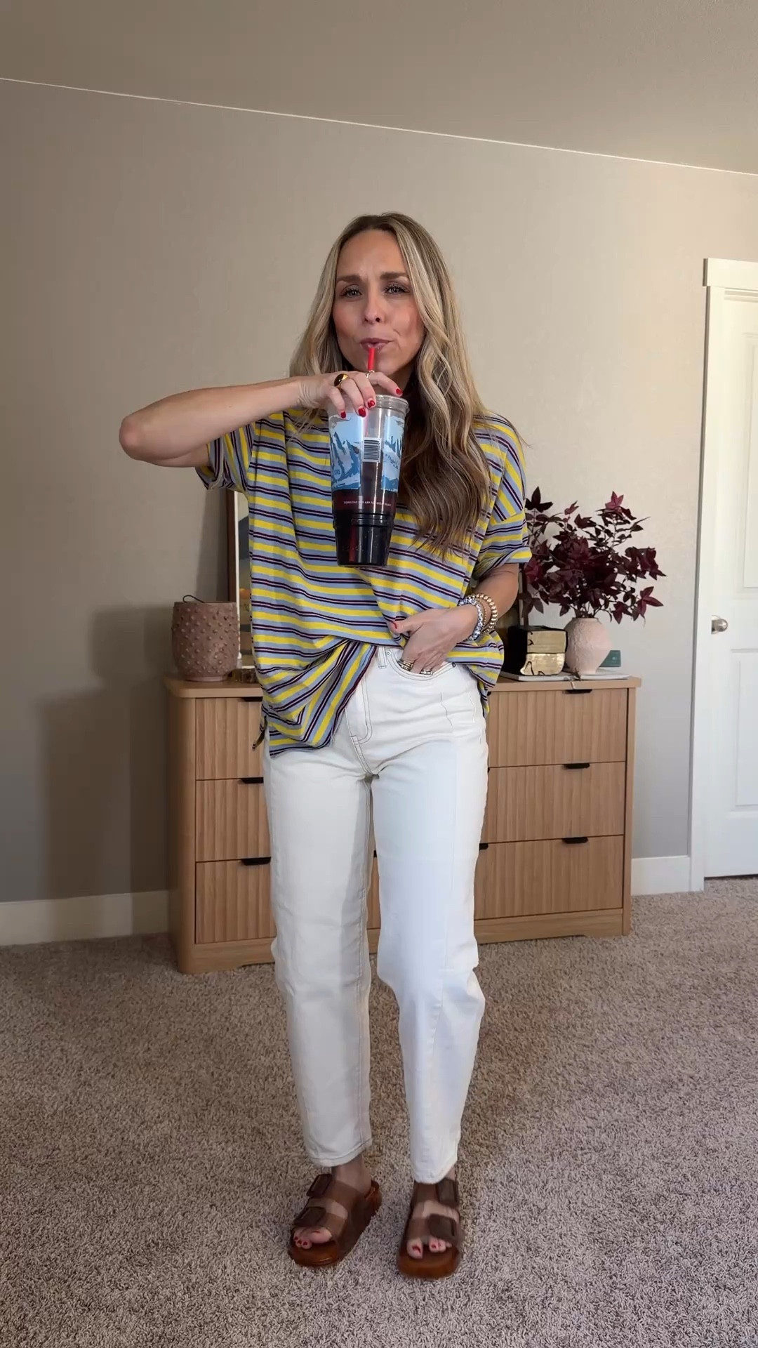 Love the pops of color in this shirt! 

#LTKmomlife #LTKootd #LTKgrwm