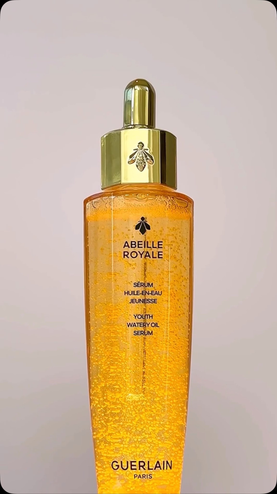 I’ve been loving the Guerlain Abeille Royale Youth Watery Oil Serum—a luxurious age-defying face serum that instantly hydrates, smooths, and gives that glass skin effect we’re all obsessed with. 😍✨

Infused with black bee honey and microbeads, this lightweight texture melts into the skin for deep and visible repair. After just one drop, my skin feels plump, radiant, and incredibly soft. I apply it every morning and night—and the glow is real! 🐝🍯

Perfect for all skin types, including sensitive. If you’re into anti-aging skincare that actually works, this one is a must-try. 

You can shop it now on Guerlain.com or find it on my LTK page! 🤍🌸
⁣
Bee-auty in a bottle — literally. 🥰✨
⁣

#guerlainskincare #abeilleroyale #glassskineffect #youthserum #antiagingskincare #luxuryskincare #skincare #ltkbeauty #ltkskincare