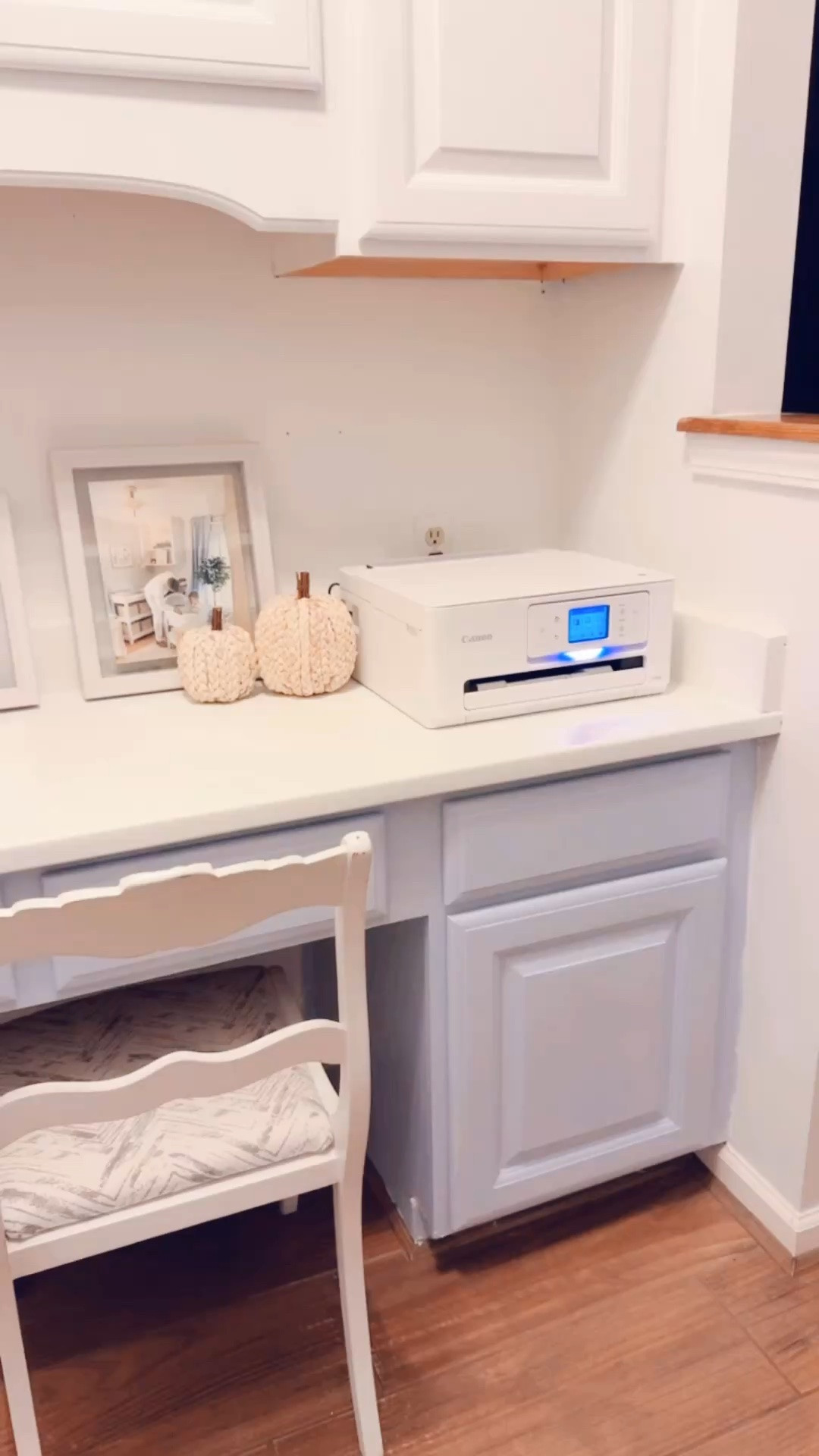 Also… made a post-walk stop at @walmart and finally (!!) invested in a new printer 📖 (been needing one forever 👏🏽) for all things homeschool ahead!! 🍎 Anyhoo, I got this one by @canonusa and am already obsessed y’all!! 🤩 It automatically prints 2-sided AND I can print right from my phone 📱…. Whatttt?!?! Linked 🔗 it for y’all below!! 👇🏽