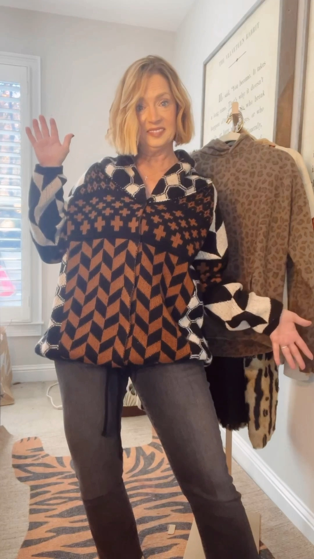 Styling this favorite pair of @mother denim I grabbed from @nordstrom this fall. I wear these at least weekly and many, many @shoppixieco followers have grabbed a pair for themselves, too. Nice stretch, flattering kick flare, perfect length for all the on-trend shoes. Can’t run out of styling options, either. 

#LTKOver40 #LTKStyleTip #LTKSeasonal