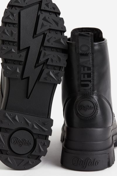 Aspha Rld Warm Boots - Black - Ladies | H&M AT | H&M (DE, AT, CH, NL, FI)