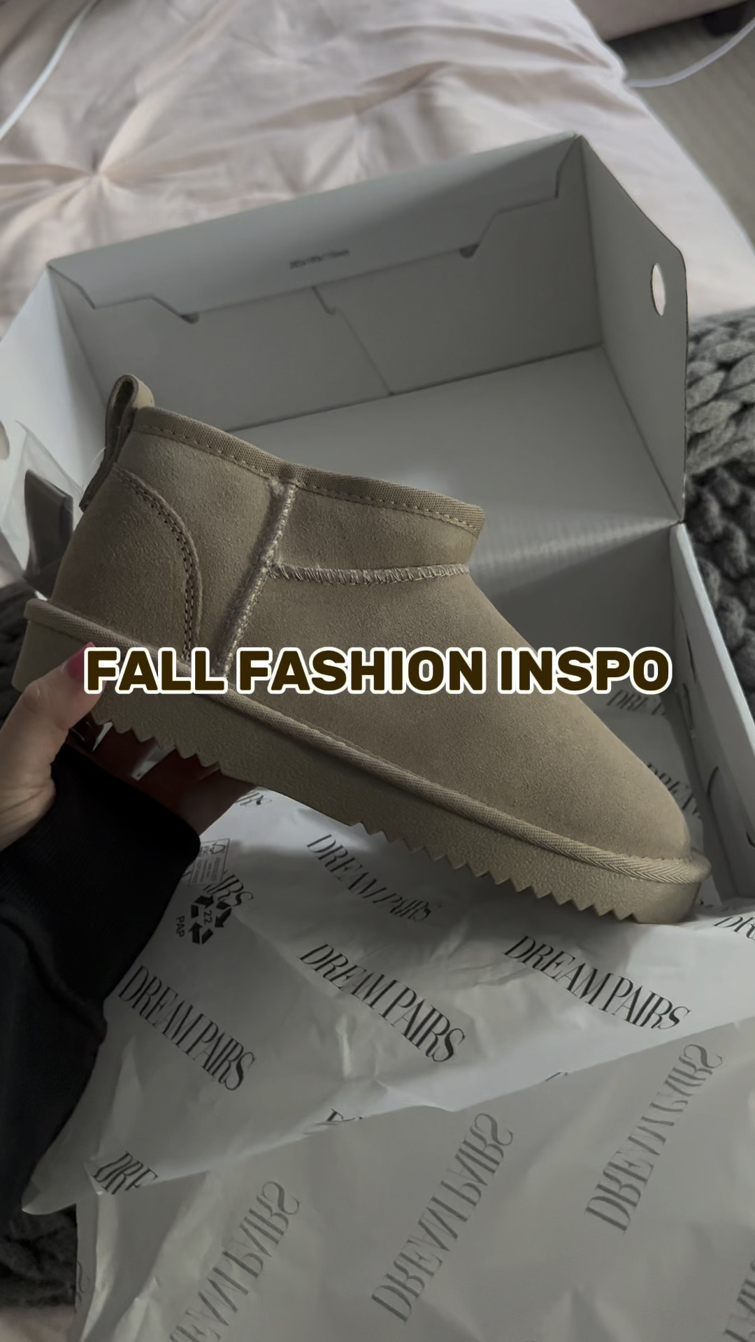 Perfect fall shoe! Runs true to size. These are in shade sand🤎🤎🤎

#LTKFallSale #LTKVideo #LTKSeasonal