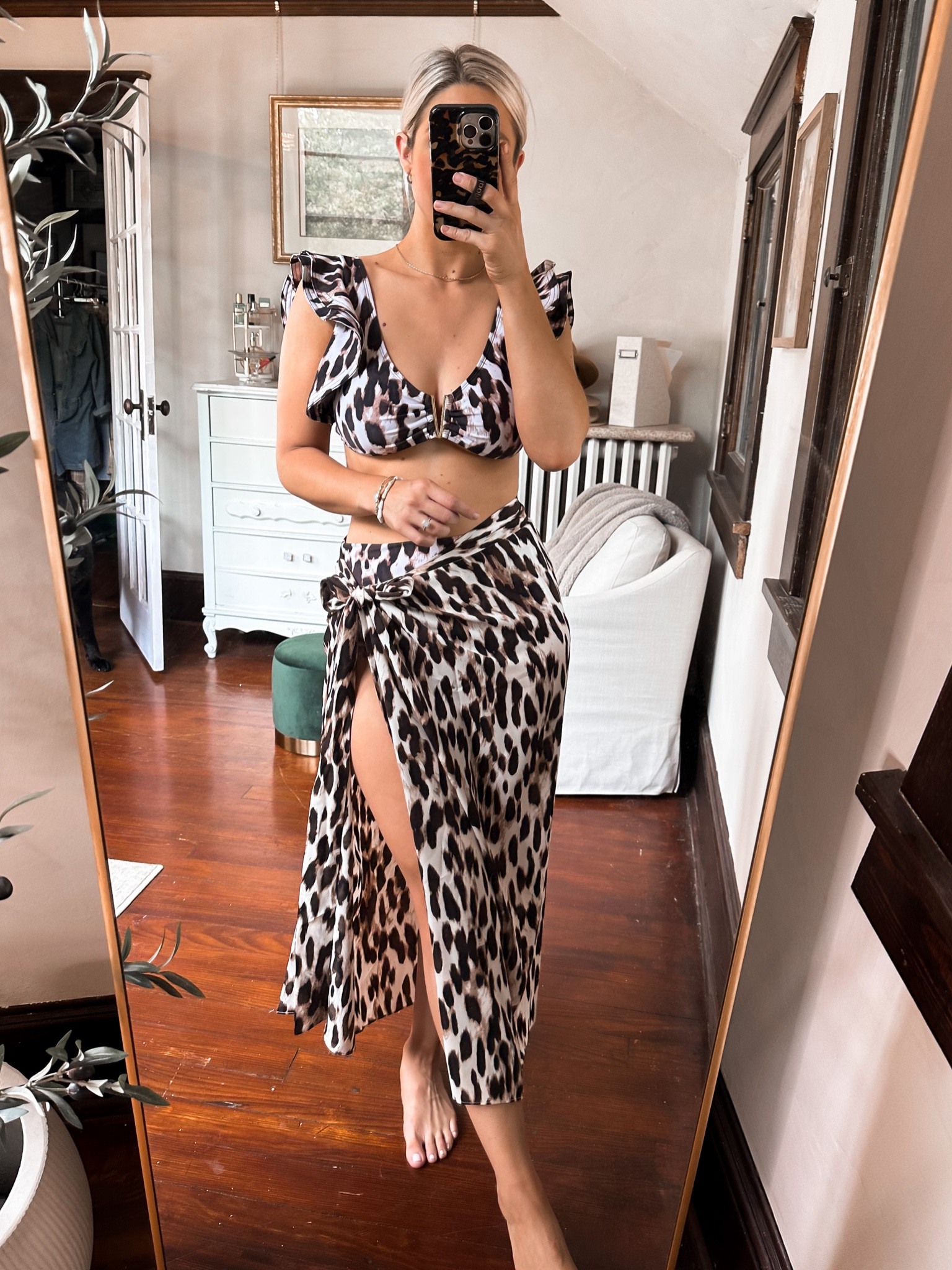 Buddy love July 4th sale
Swim is 30% off with code Fourth23
Wearing size M
Linking bikini and bikini + coverup set


#LTKsalealert #LTKstyletip #LTKswim