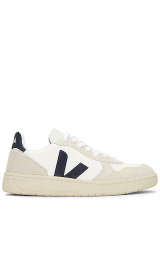 V-10 B-Mesh in White & Nautico | Revolve Clothing (Global)