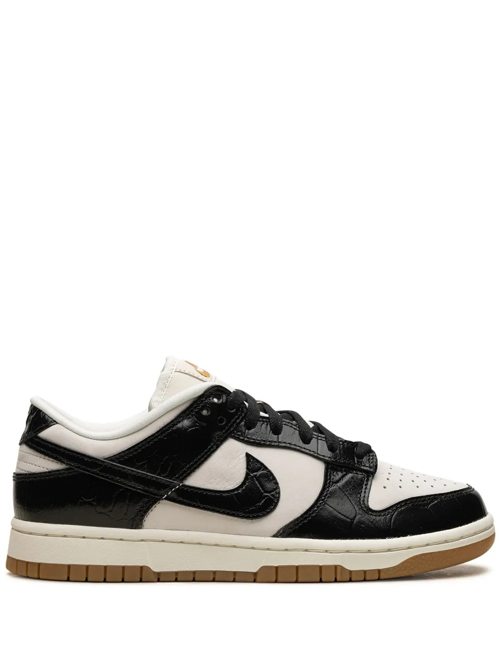 Nike Dunk lace-up Sneakers | Black | FARFETCH | Farfetch Global