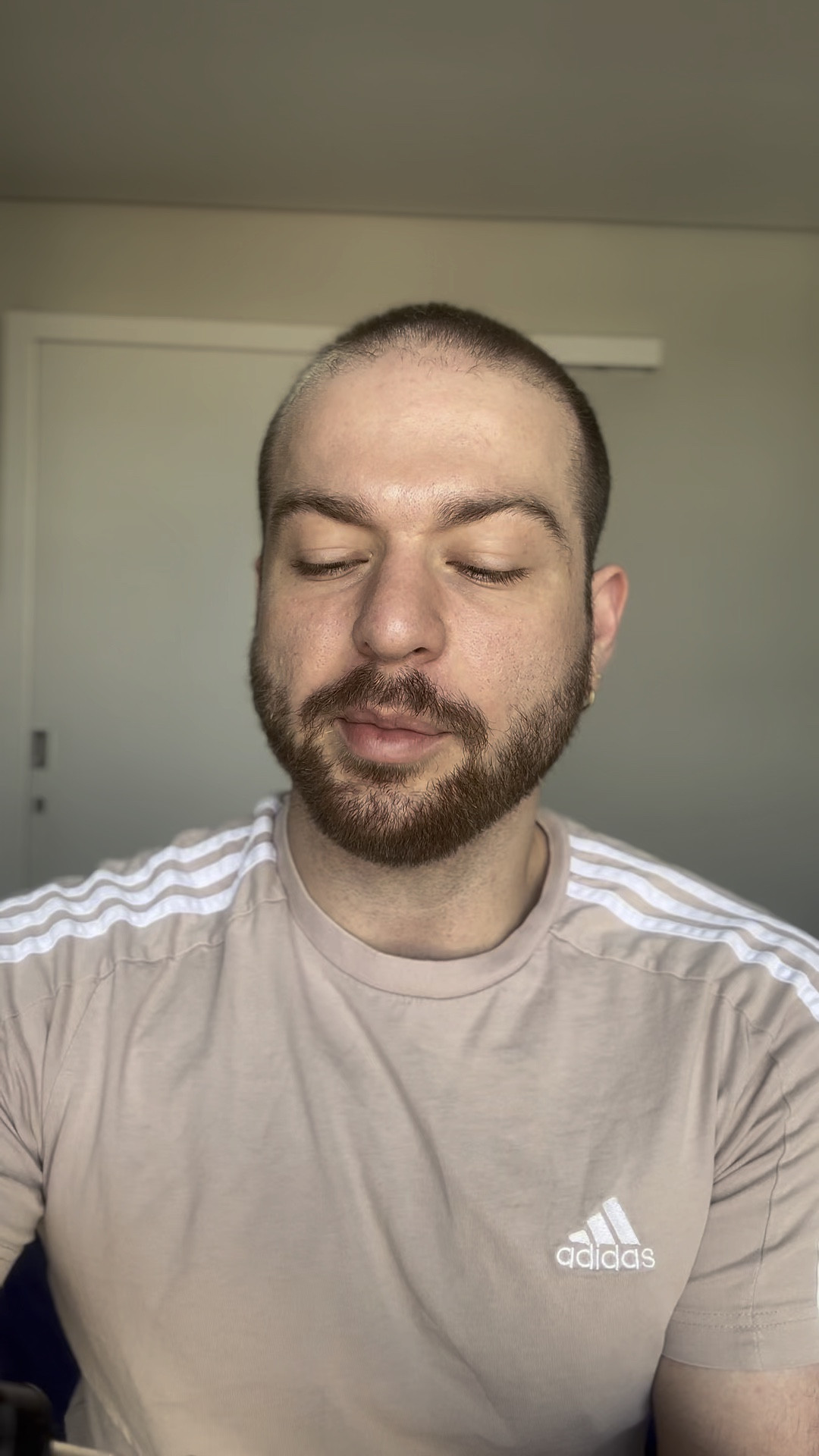 Minha skin care
Pela manhã vit C da skinceuticals
Neutrogena hidraboost
Cicaplast nas olheiras
Filtro solar isdin ou neutrogena

A noite
Retinol ou só o hidraboost 
Gel de limpeza ou cerave ou principia 

#LTKbeauty #LTKbrasil