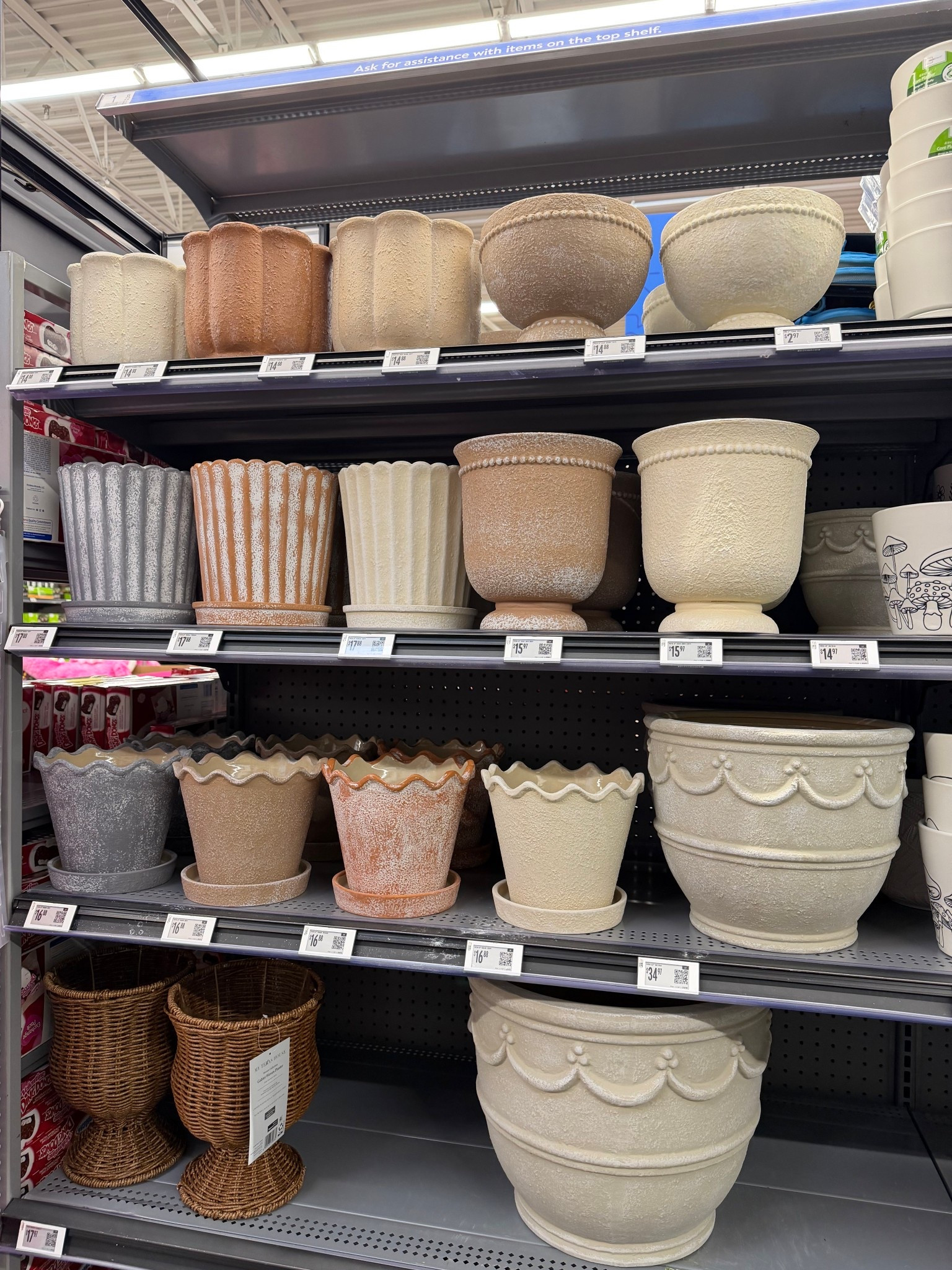 Walmart planters

#LTKHome