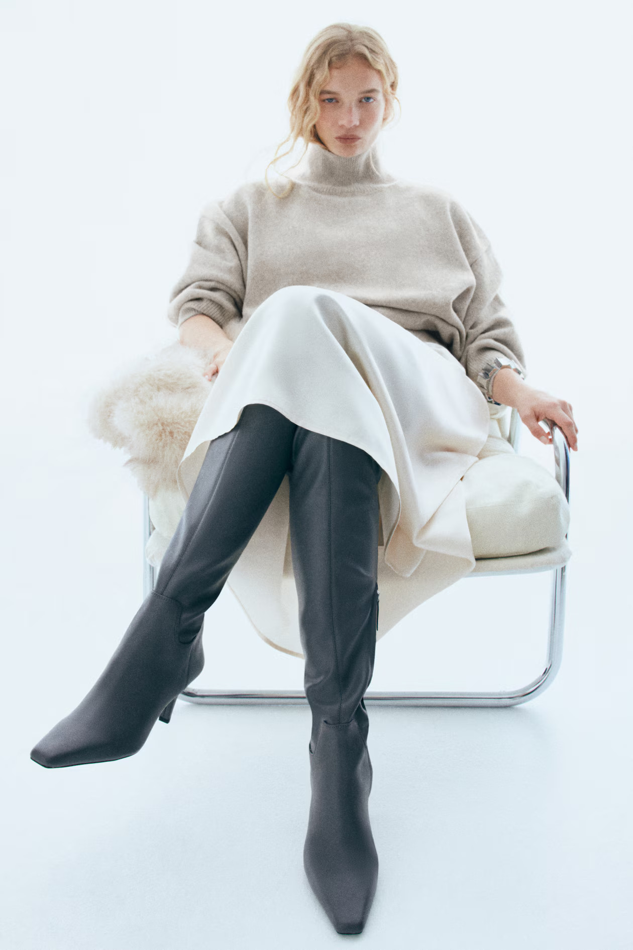 Oversized Mock-Turtleneck Sweater | H&M (US + CA)