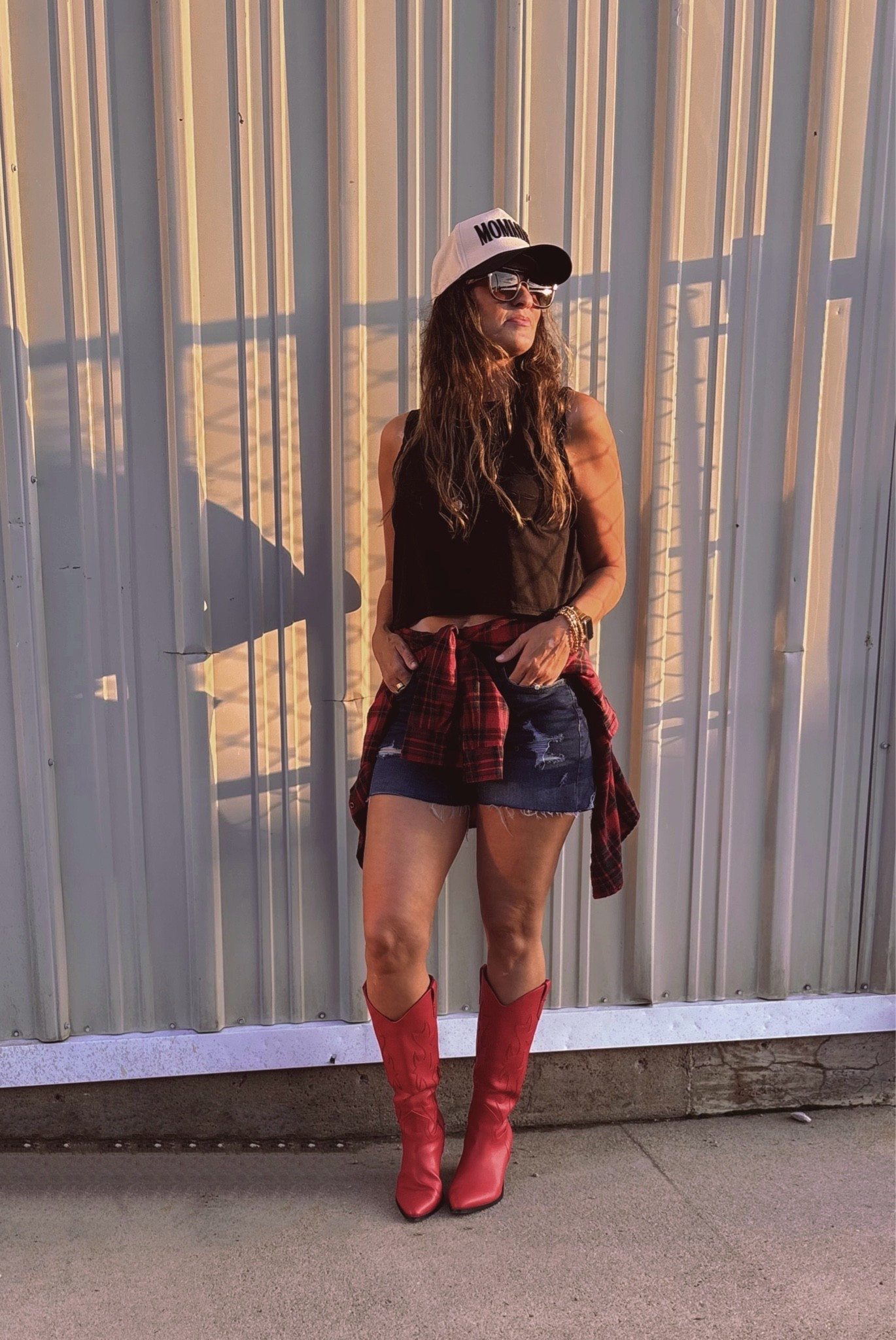 Red Boots & Rodeo Energy

#LTKdayinmylife #LTKootd #LTKmomlife