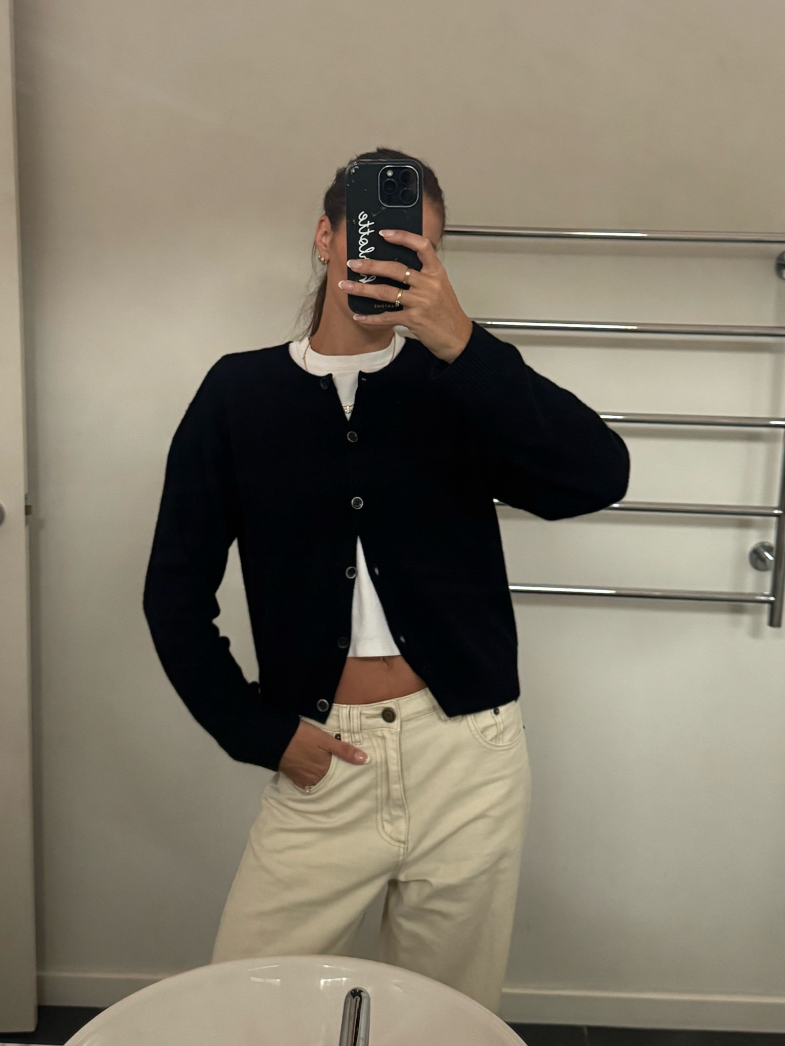 Perfect everyday fit 
Cream jeans a white tee and a black cardigan 

#LTKaustralia #LTKFashionMonth #LTKjeans