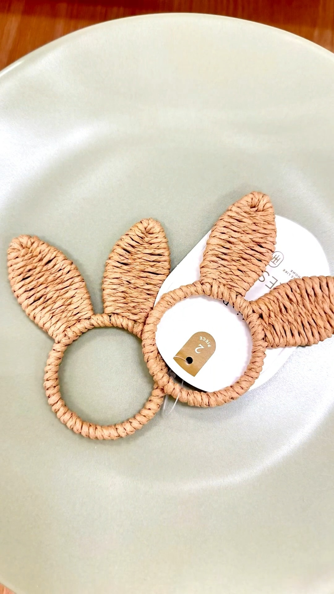 These woven bunny ear napkins rings are the cutest!

So perfect for spring hosting and entertaining and for your Easter table. 

They come in a set of 2 and are so reasonably priced! 

Target finds • spring hosting • Easter table 

#LTKSeasonal #LTKHome