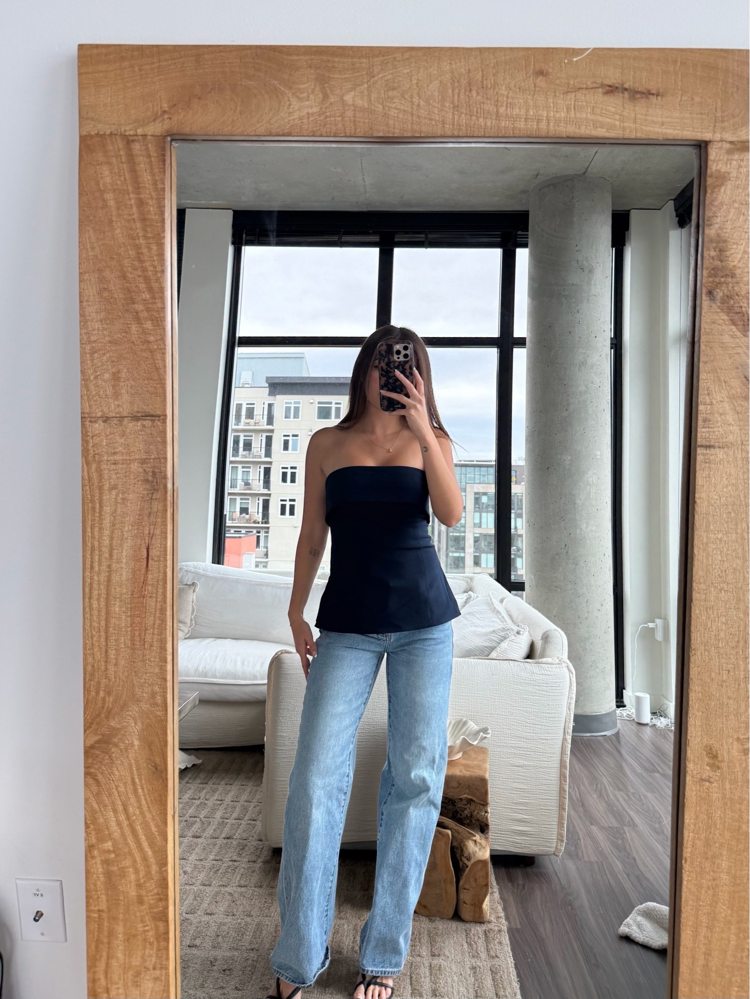 Top US 2
Jeans 0

#LTKPetite