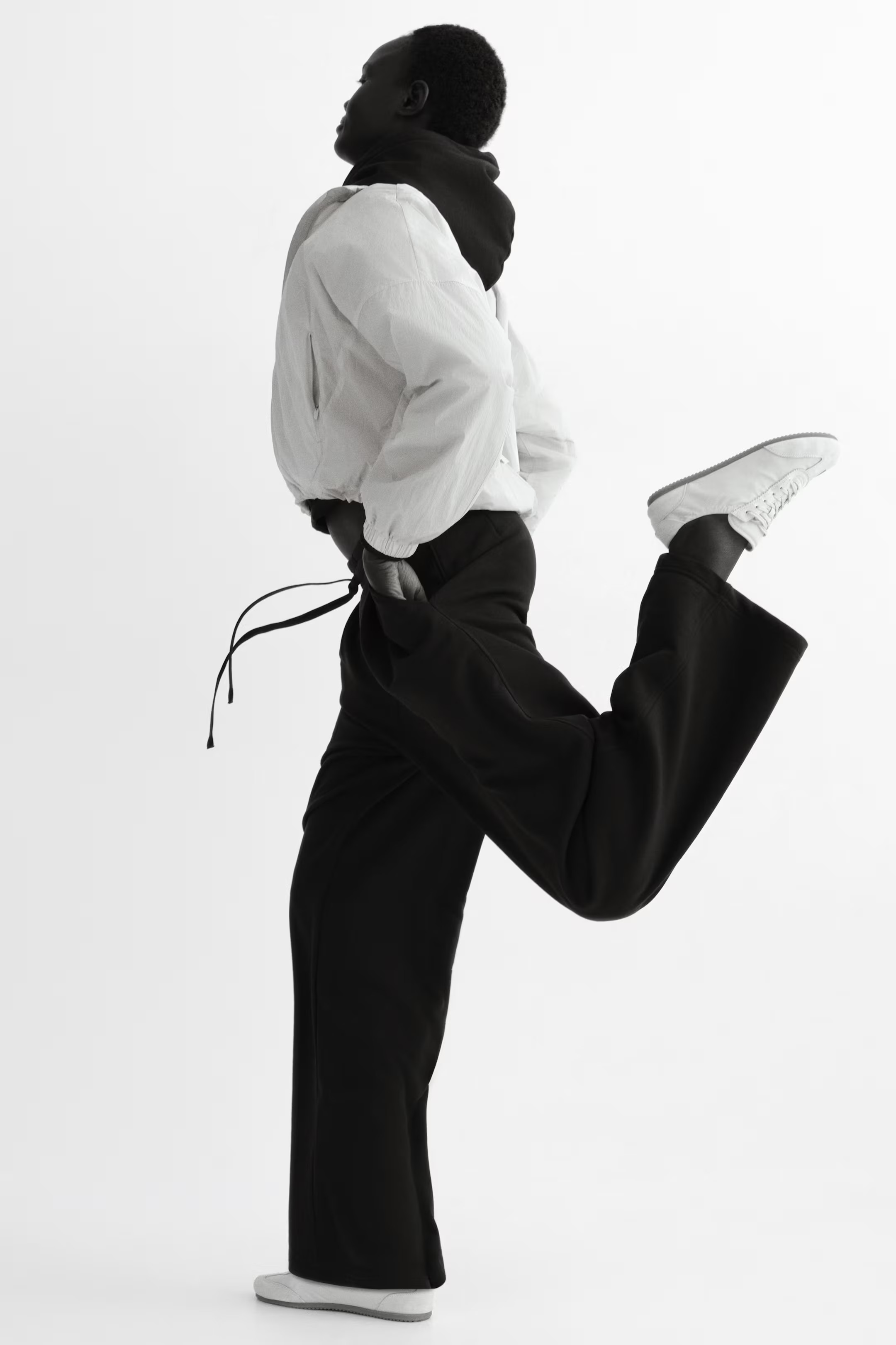 Pleat-Front Sweatpants | H&M (US + CA)