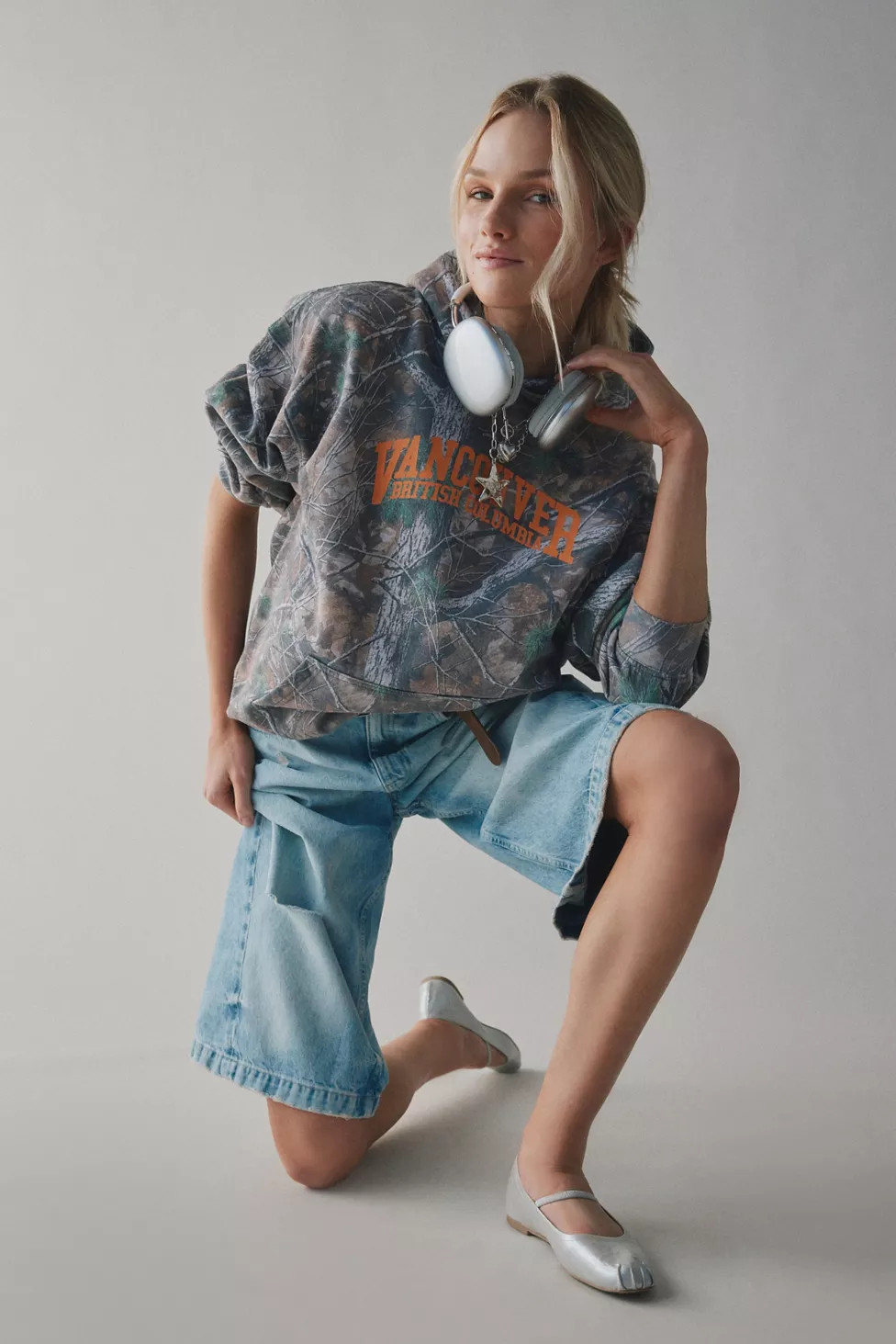 Vancouver Graphic Woodland Camo Hoodie Sweatshirt | Urban Outfitters (US and RoW)